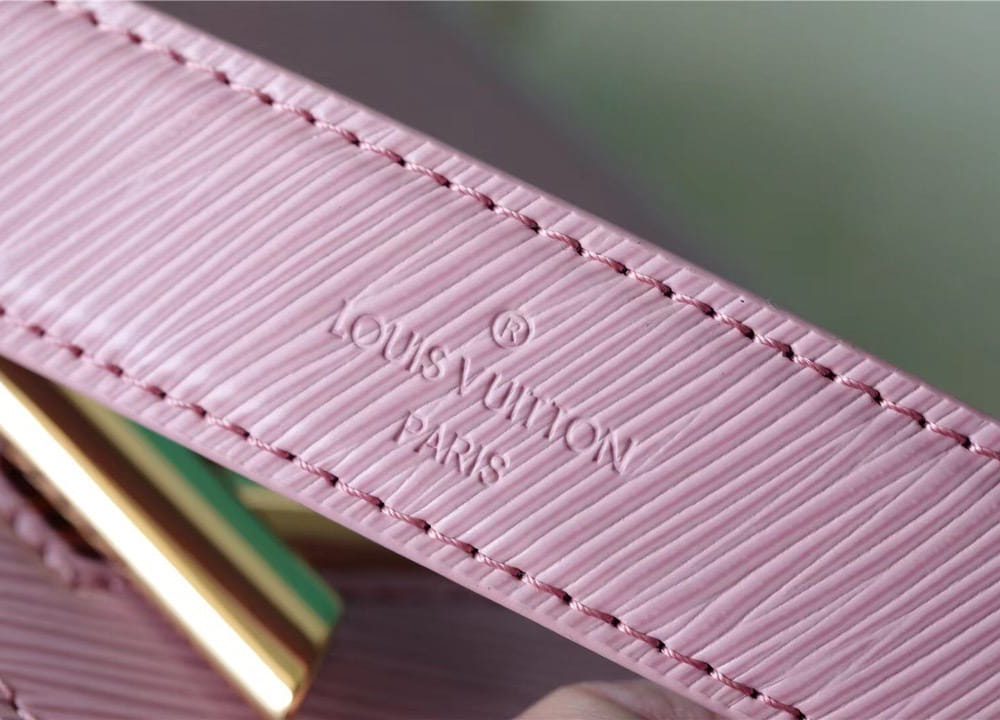 1:1 Replica Louis Vuitton LV Twist MM Epi Guimauve Purple Luxury Bag For Women - 9.1in/23cm