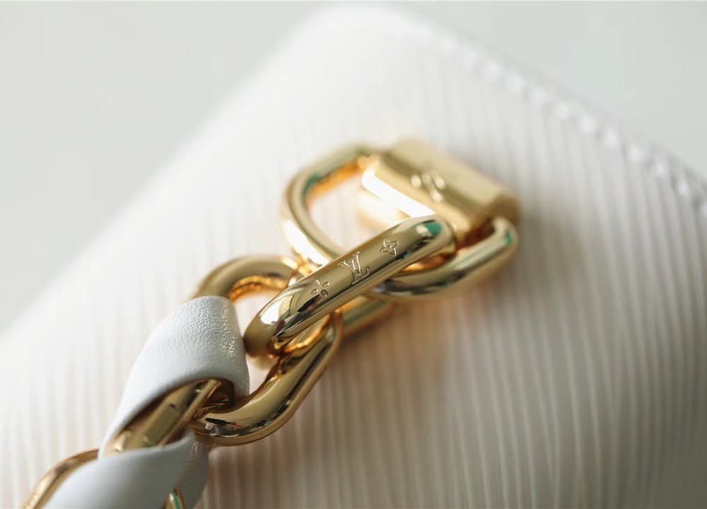 1:1 Replica Louis Vuitton LV Twist MM Epi White Luxury Bag For Women M21111 - 9.1in/23cm