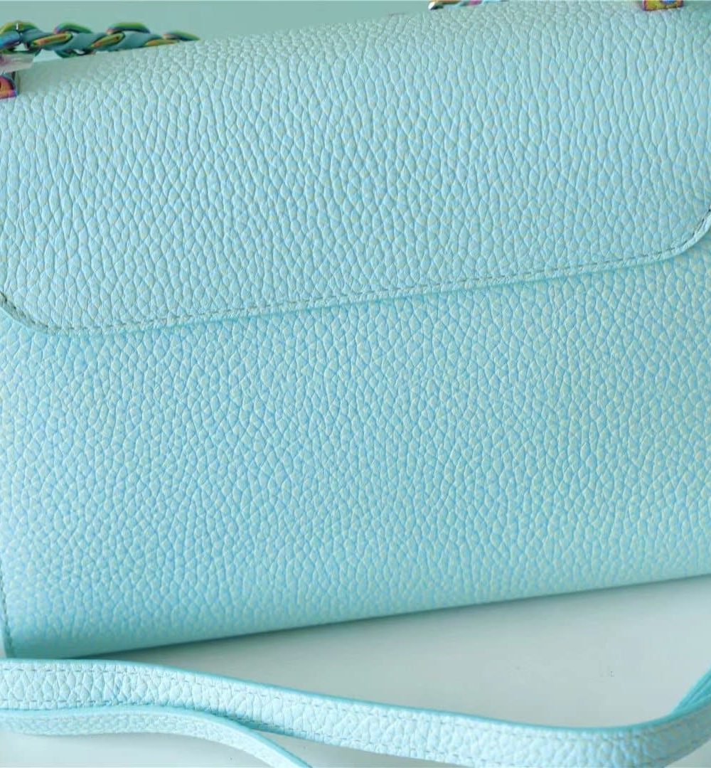 1:1 Replica Louis Vuitton LV Twist MM Grain Blue Luxury Bag For Women M20694 - 9.1in/23cm