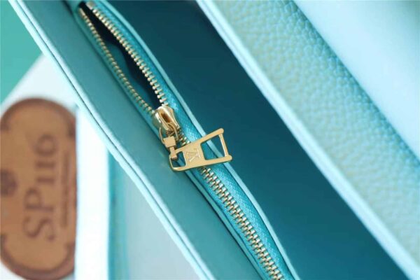 1:1 Replica Louis Vuitton LV Twist MM Grain Blue Luxury Bag For Women M20694 - 9.1in/23cm