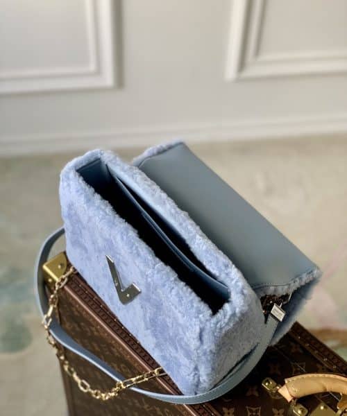1:1 Replica Louis Vuitton LV Twist MM Blue Jean Exclusive Bag For Women M21040 9.1 in/23cm