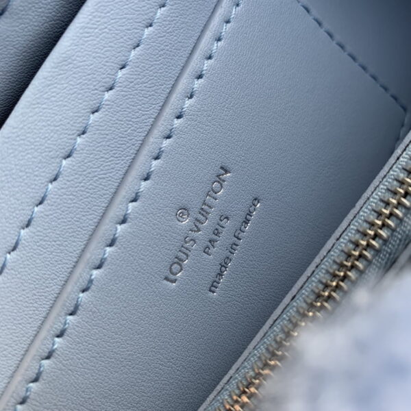 1:1 Replica Louis Vuitton LV Twist MM Blue Jean Exclusive Bag For Women M21040 9.1 in/23cm