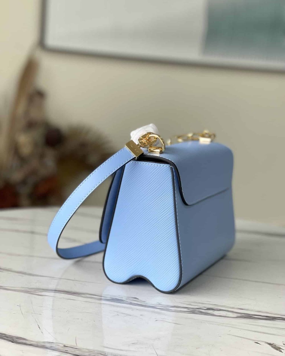 1:1 Replica Louis Vuitton LV Twist MM Monogram Flower Bleu Nuage Blue Luxury Bag For Women M59627 - 9.1in/23cm