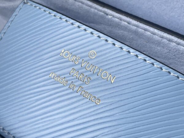 1:1 Replica Louis Vuitton LV Twist MM Monogram Flower Bleu Nuage Blue Luxury Bag For Women M59627 - 9.1in/23cm