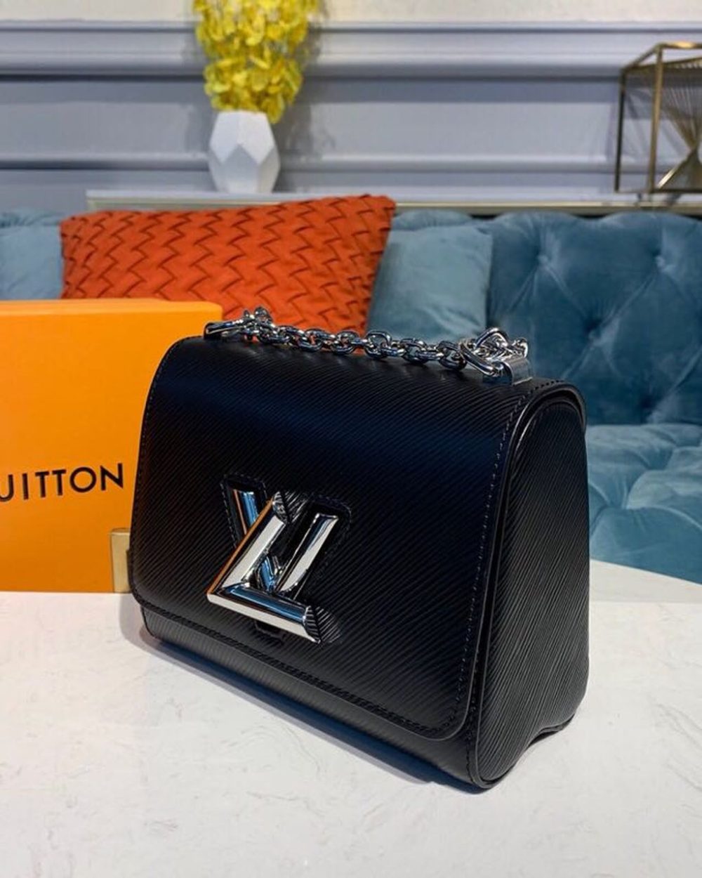 1:1 Replica Louis Vuitton LV Twist PM Epi Black Luxury Bag For Women M80836 - 7.5in/19cm