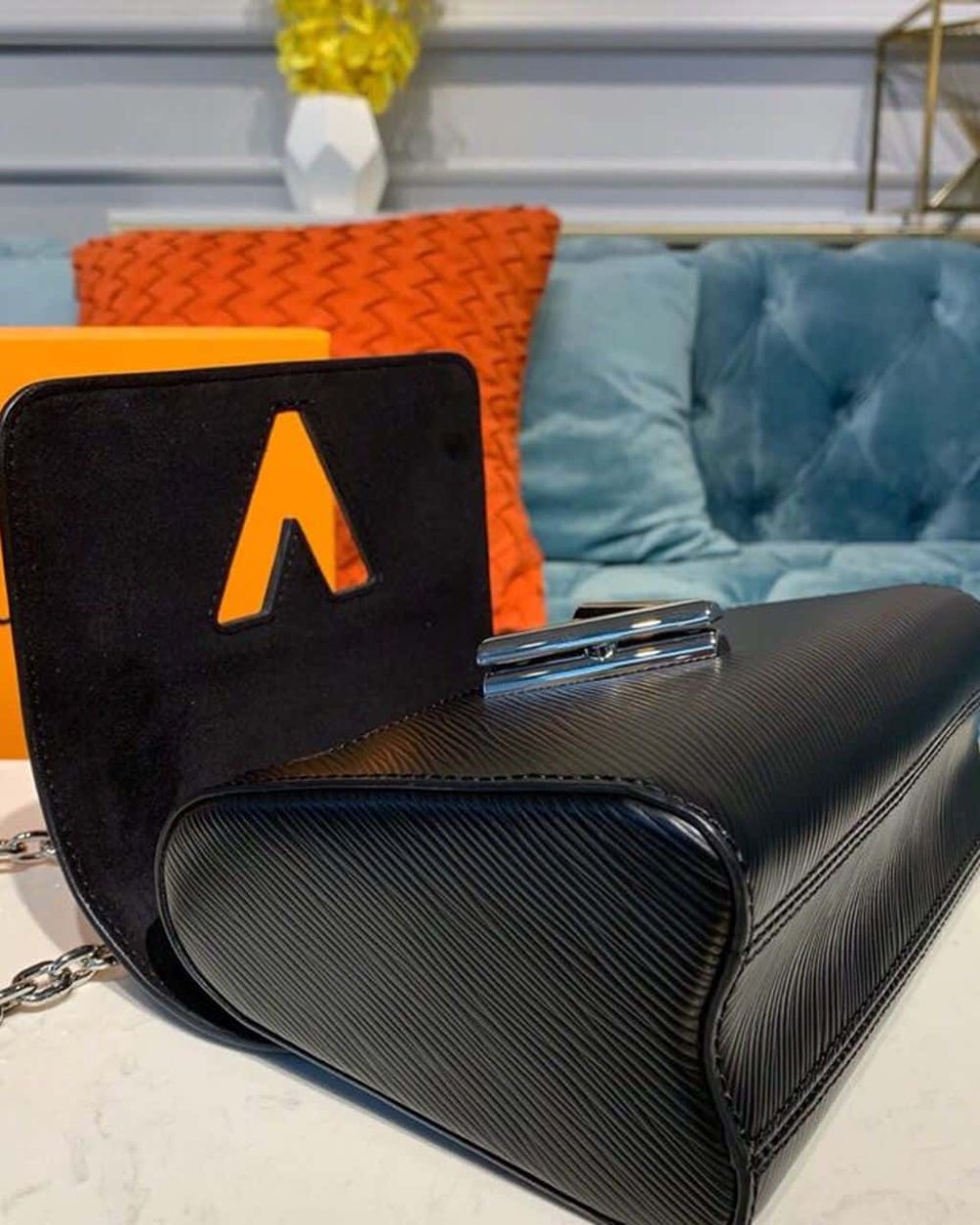 1:1 Replica Louis Vuitton LV Twist PM Epi Black Luxury Bag For Women M80836 - 7.5in/19cm