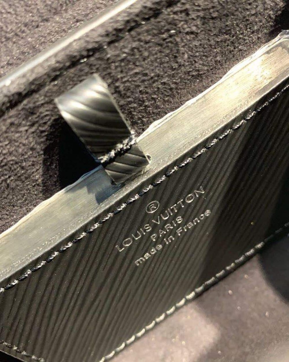 1:1 Replica Louis Vuitton LV Twist PM Epi Black Luxury Bag For Women M80836 - 7.5in/19cm