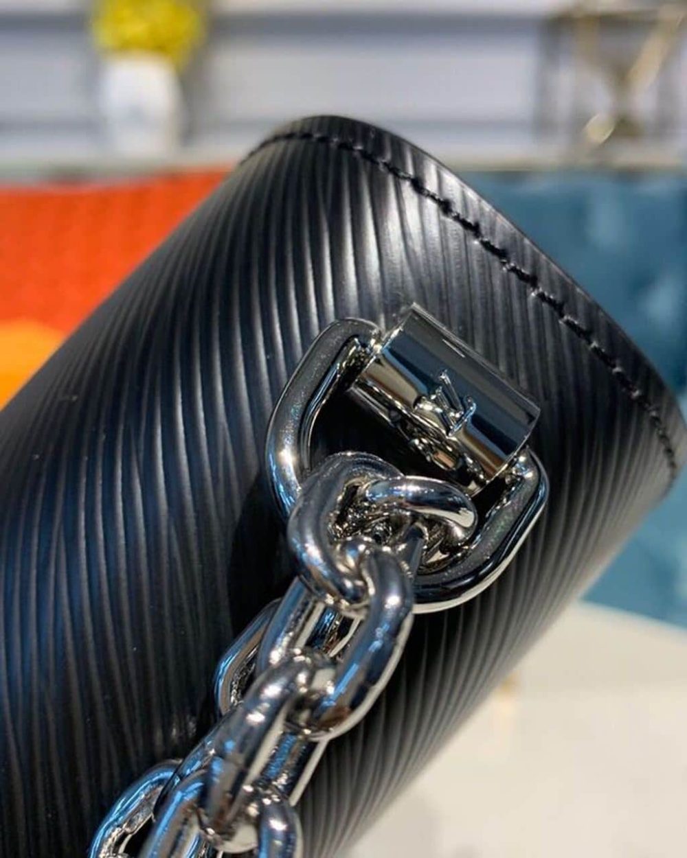 1:1 Replica Louis Vuitton LV Twist PM Epi Black Luxury Bag For Women M80836 - 7.5in/19cm