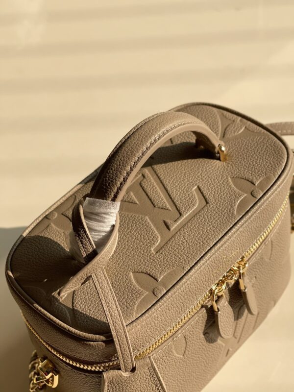 1:1 Replica Louis Vuitton LV Vanity PM Handbag Monogram Empreinte Tourterelle Beige Luxury Bag For Women M45608 -  7.5in/19cm
