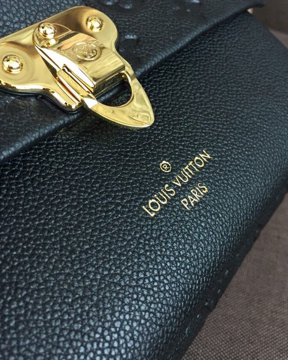 1:1 Replica Louis Vuitton LV Vavin MM Monogram Empreinte Black Luxury Bag For Women M44150 -  9.8in/25cm