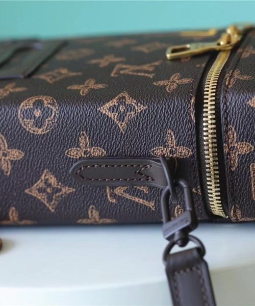 1:1 Replica Louis Vuitton LV Vertical Box Trunk Monogram Canvas Unique Bag For Men M59664 - 8.7in/22cm