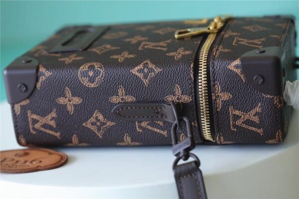 1:1 Replica Louis Vuitton LV Vertical Box Trunk Monogram Canvas Unique Bag For Men M59664 - 8.7in/22cm