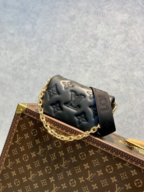 1:1 Replica Louis Vuitton LV Wallet on Strap Bubblegram Leather Black Exclusive Bag For Women M81398 - 7.9in/20cm