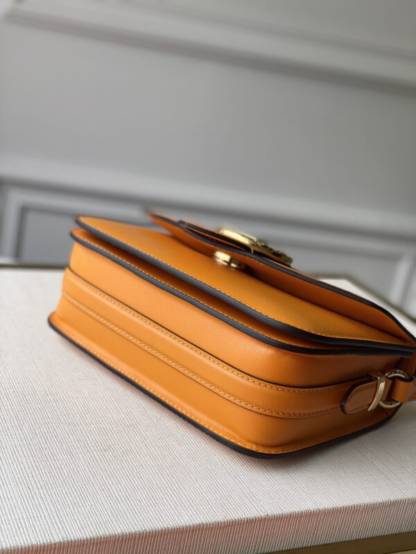 1:1 Replica Louis Vuitton LV LV Pont 9 Smooth Calfskin Leather Luxury Bag For Women M55946 - 9.1in/22cm