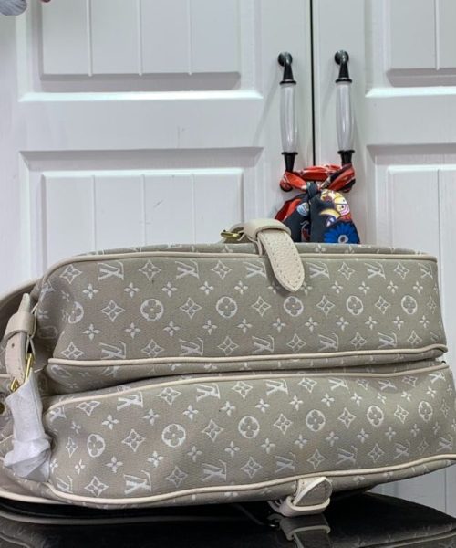 1:1 Replica Louis Vuitton LV Saumur MM Monogram Canvas Beige/Blue/Brown Luxury Bag For Women - 11.8in/30cm