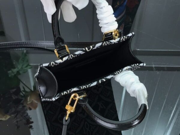 1:1 Replica Louis Vuitton LV Since 1854 Petit Sac Plat Red/Blue/Black Luxury Bag For Women - 17 cm/6.6 in