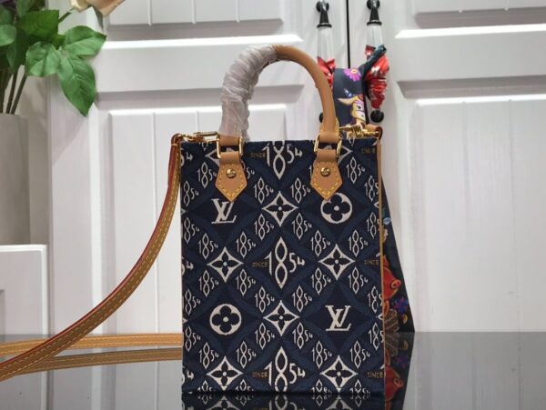 1:1 Replica Louis Vuitton LV Since 1854 Petit Sac Plat Red/Blue/Black Luxury Bag For Women - 17 cm/6.6 in