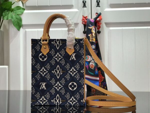 1:1 Replica Louis Vuitton LV Since 1854 Petit Sac Plat Red/Blue/Black Luxury Bag For Women - 17 cm/6.6 in