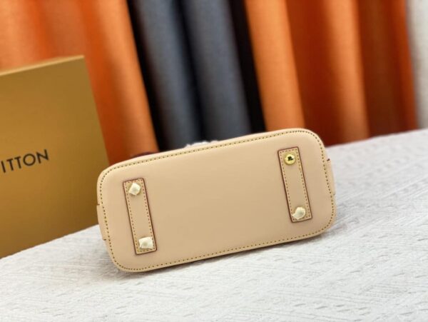 1:1 Replica Louis Vuitton LV LV x YK Alma BB Monogram Canvas Exclusive Bag For Women M46431 - 9.2in/ 23.5cm