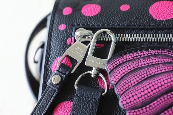 louis-vuitton-lv-x-yk-pochette-metis-m46420