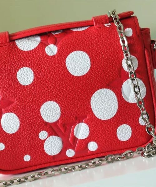 lv-x-yk-pochette-metis