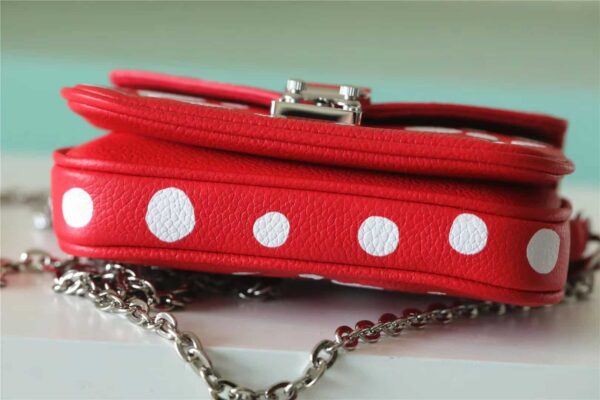 lv-x-yk-pochette-metis
