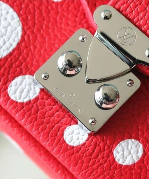lv-x-yk-pochette-metis