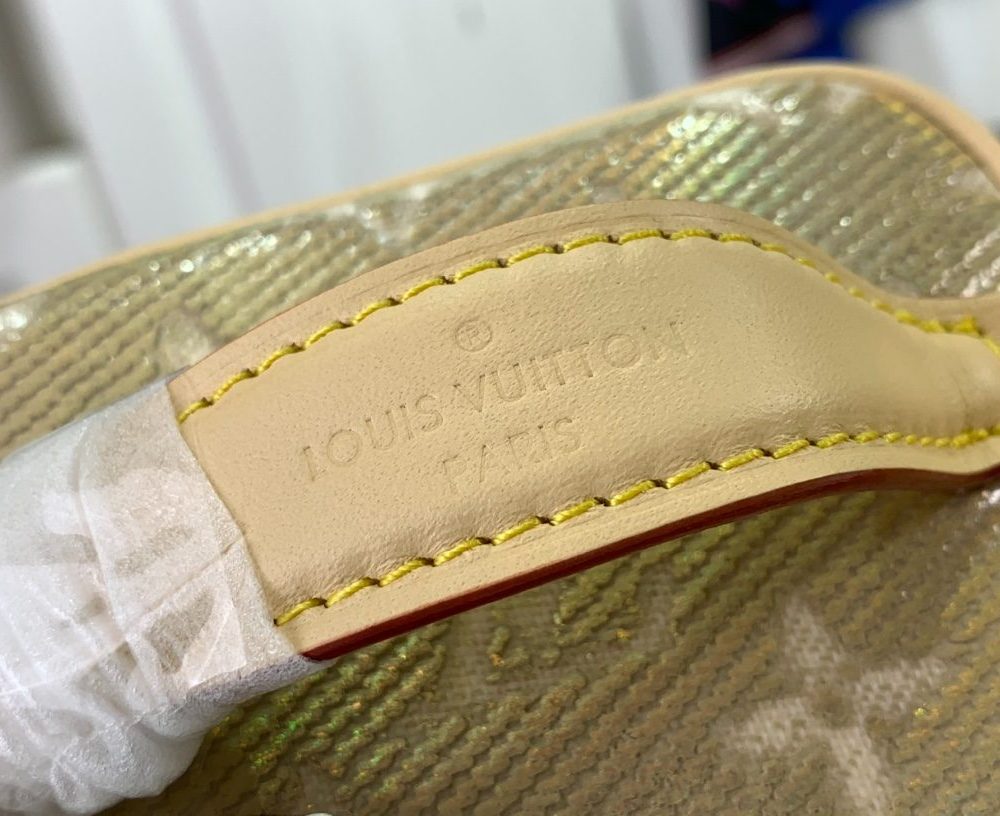 1:1 Replica Louis Vuitton LV Micro Vanity Bag Gold/ Sliver Unique Bag For Women M22920 M82467 - 11cm/ 4.3in