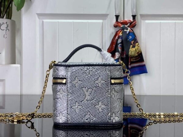 1:1 Replica Louis Vuitton LV Micro Vanity Bag Gold/ Sliver Unique Bag For Women M22920 M82467 - 11cm/ 4.3in