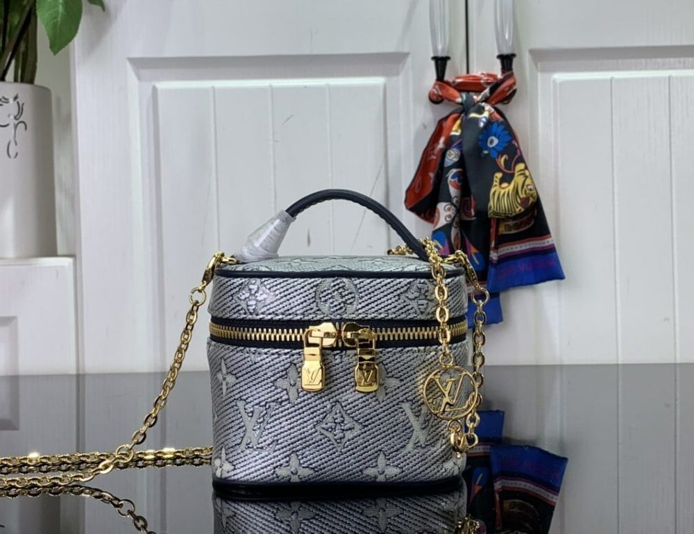 1:1 Replica Louis Vuitton LV Micro Vanity Bag Gold/ Sliver Unique Bag For Women M22920 M82467 - 11cm/ 4.3in
