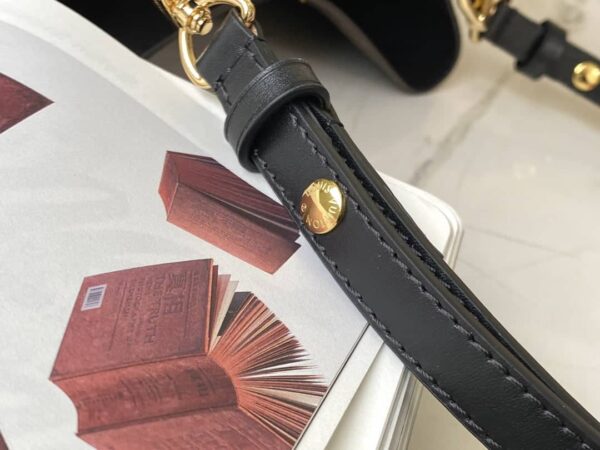 1:1 Replica Louis Vuitton LV NéoNoé MM Monogram Canvas Luxury Bag For Women M44020 -  10.2in/26cm