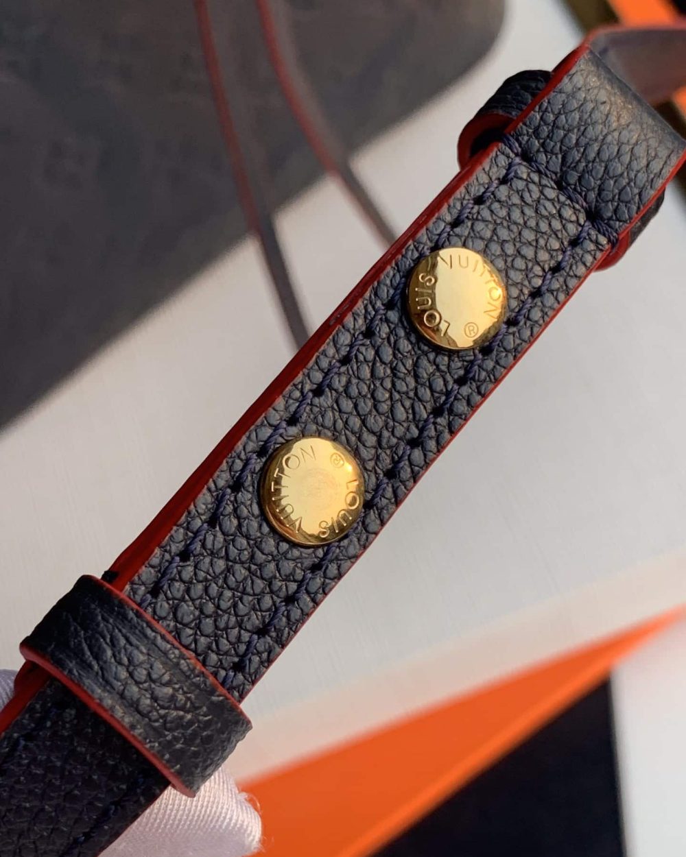 1:1 Replica Louis Vuitton LV NéoNoé MM Monogram Empreinte Leather Luxury Bag For Women M45306 -  10.2in/26cm