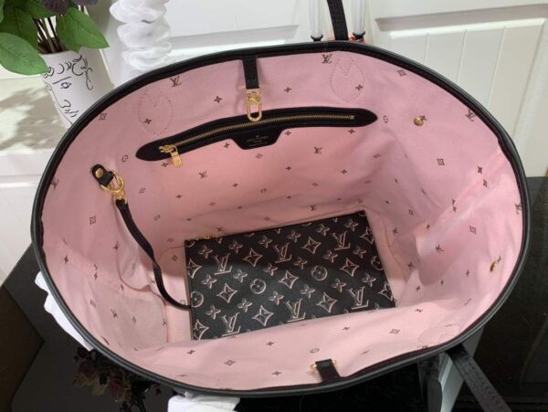 1:1 Replica Louis Vuitton LV Neverfull MM White/ Black Essential Bag For Women M20921 31 cm/ 12.2 in