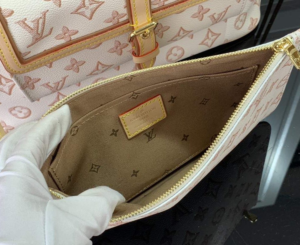 1:1 Replica Louis Vuitton LV Neverfull MM White/ Black Essential Bag For Women M20921 31 cm/ 12.2 in