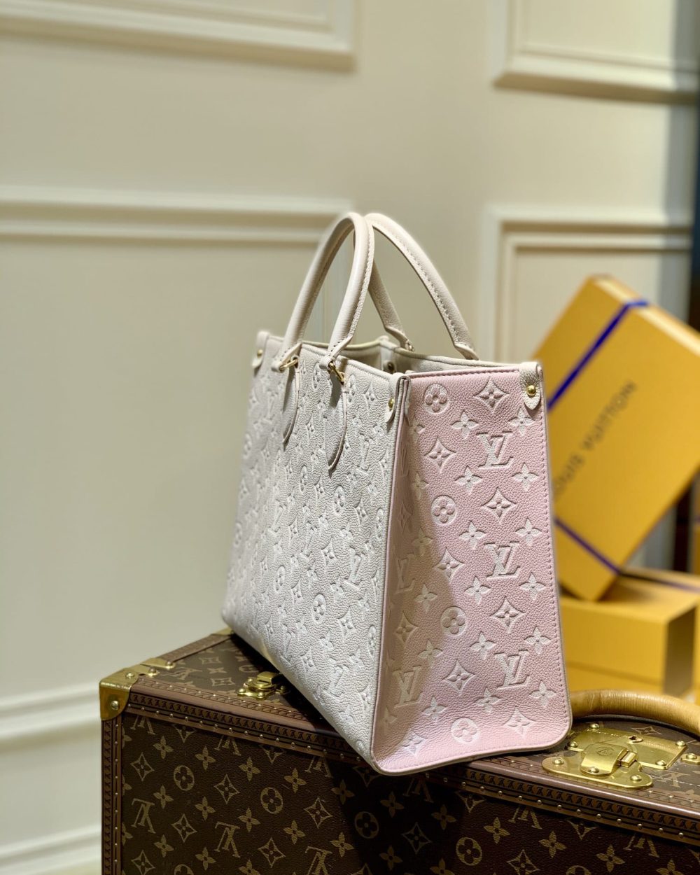 1:1 Replica Louis Vuitton LV Onthego MM Monogram Empreinte Beige/ Pink/ Yellow Luxury Bag For Women M46128 - 35cm/13.8in