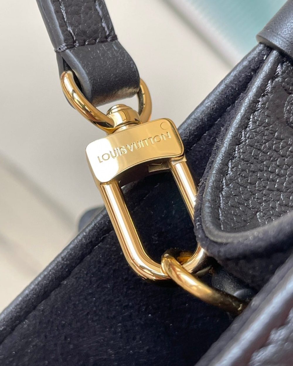 1:1 Replica Louis Vuitton LV OnTheGo PM Monogram Empreinte Lether Luxury Bag For Women M45653 - 9.8in/25cm