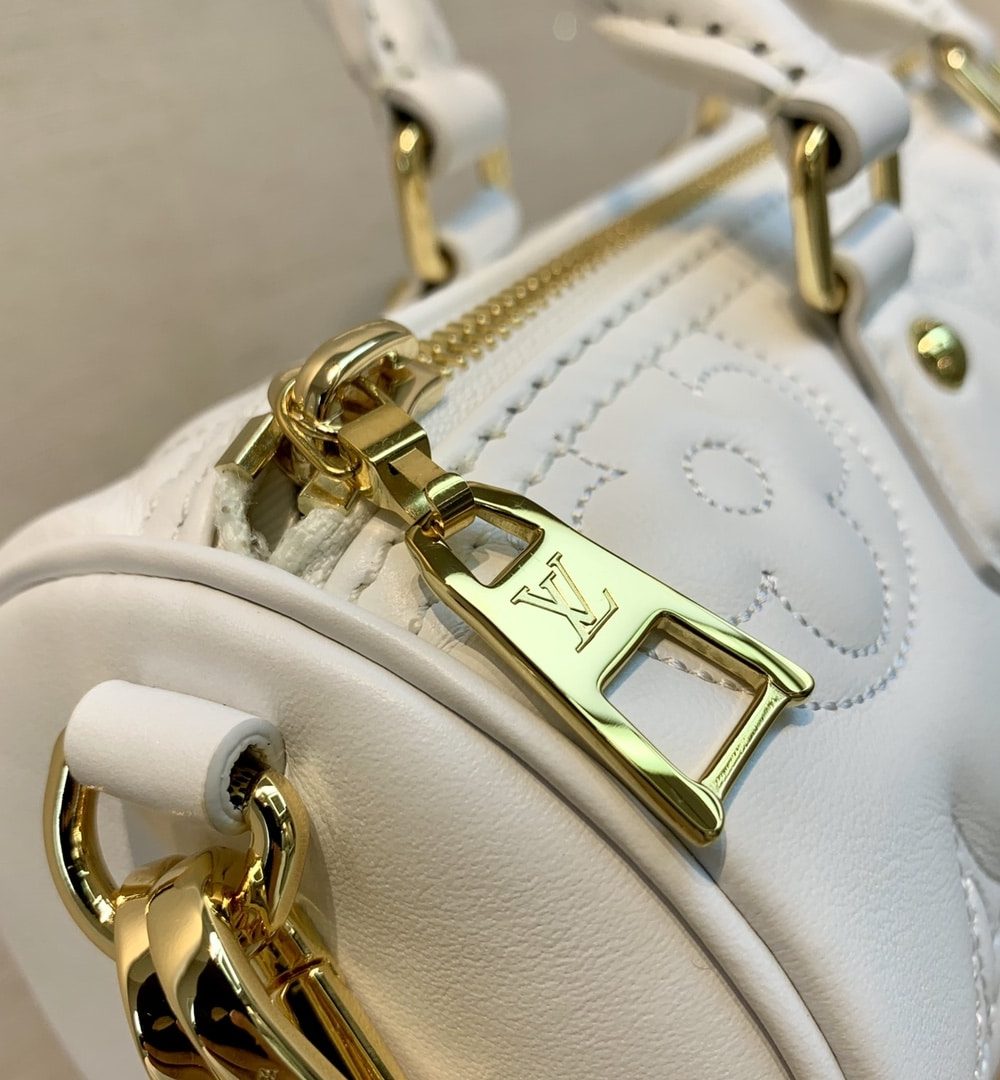 1:1 Replica Louis Vuitton LV Papillon BB Bubblegram Leather Luxury Bag For Women M59827 - 20cm