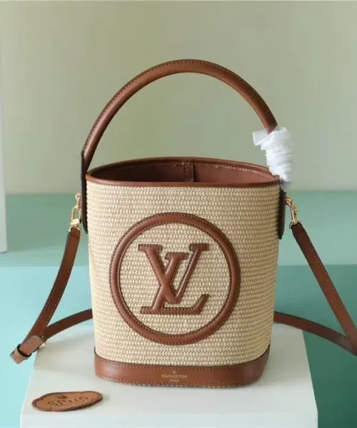petit-bucket-raffia-caramel-brown-m59961
