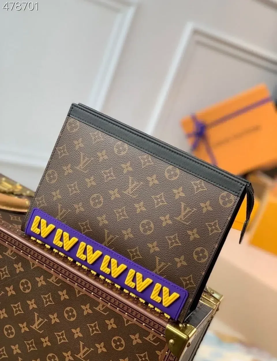 pochette-voyage-mm-monogram-canvas-m80792