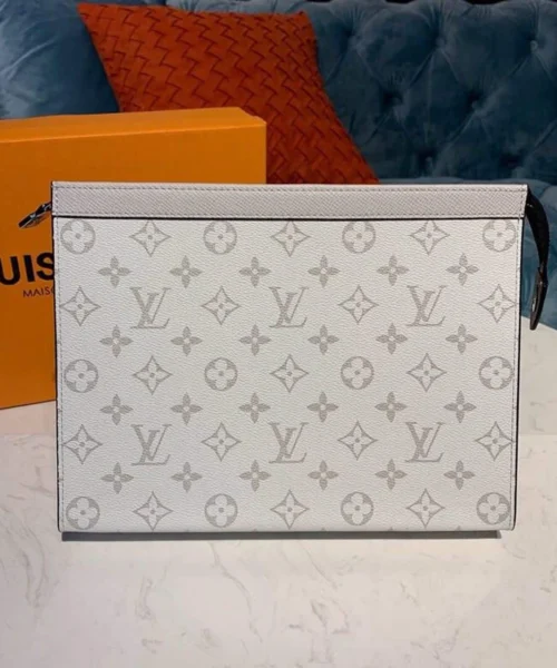 pochette-voyage-mm-monogram-eclipse-canvas-silver