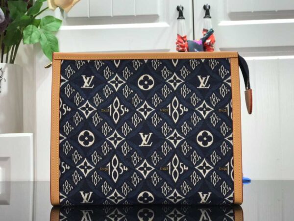 1:1 Replica Louis Vuitton LV Since 1854 Poche Toilette 26 Blue Essential Bag For Women 25 cm/ 9.8 in