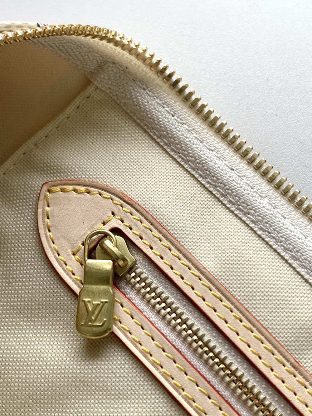 1:1 Replica Louis Vuitton LV Speedy 35 Damier Azur Canvas Luxury Bag For Women N41369 - 13.8in/35cm - Image 9