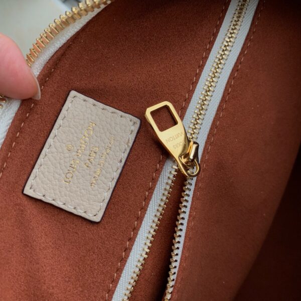 1:1 Replica Louis Vuitton LV Speedy Bandoulière 25 Monogram Empreinte Leather Luxury Bag For Women M42401 - 9.8in/25cm