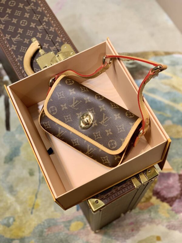 1:1 Replica Louis Vuitton LV Tikal PM Monogram Canvas Luxury Bag For Women M40078 - 23cm