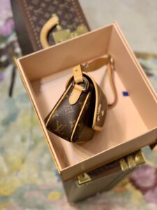 1:1 Replica Louis Vuitton LV Tikal PM Monogram Canvas Luxury Bag For Women M40078 - 23cm