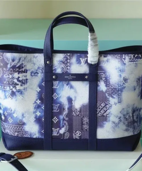 tote-journey-monogram-blue-m20553