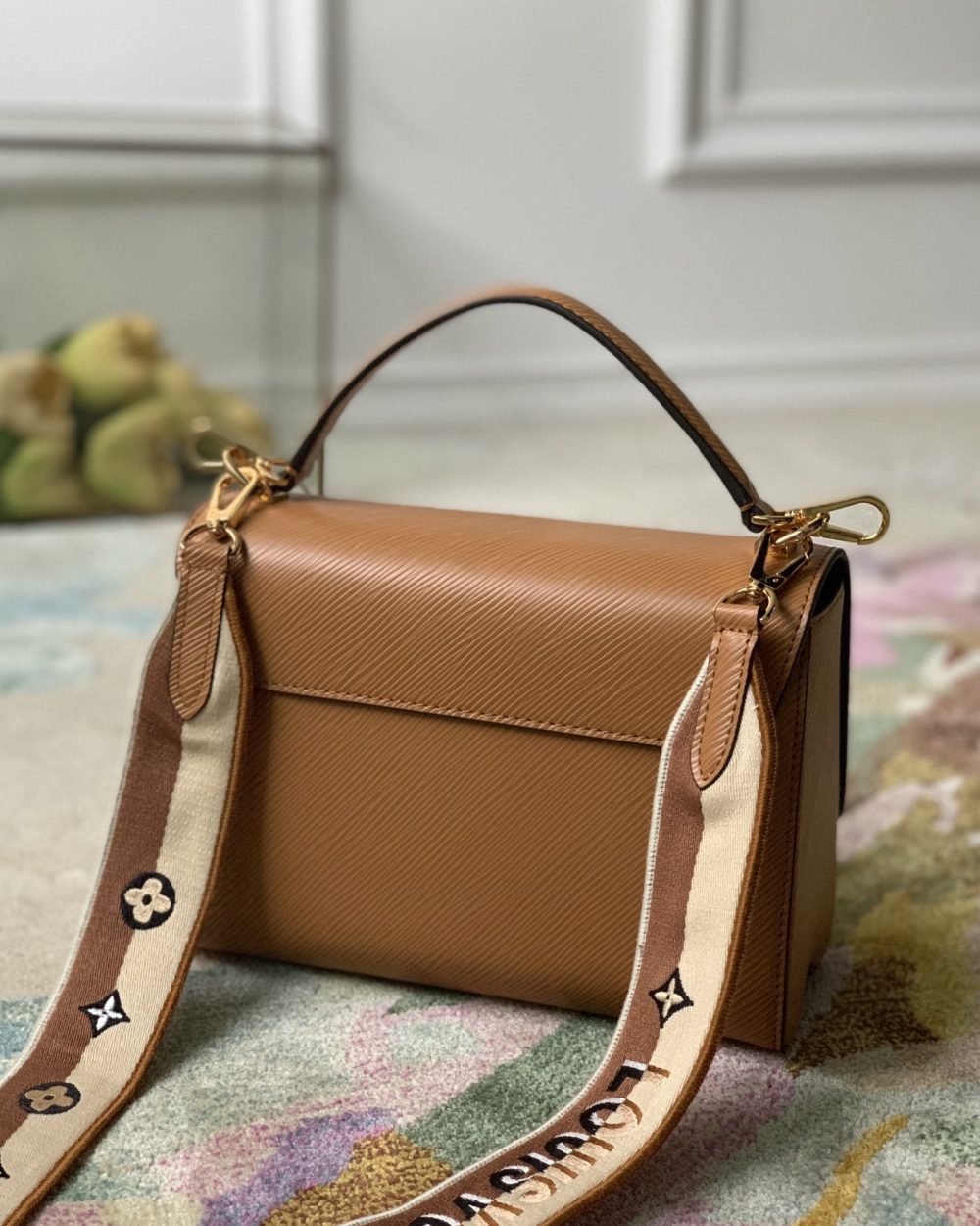 1:1 Replica Louis Vuitton LV Twist MM Epi Leather Luxury Bag For Women M57506 - 9.1in/23cm