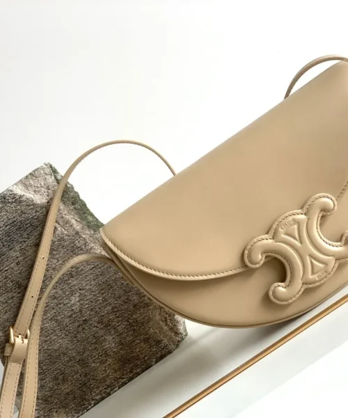 1:1 Replica Celine Besace Cuir Triomphe Bag Nude For Women 9in/23cm 111233DU3.03ND