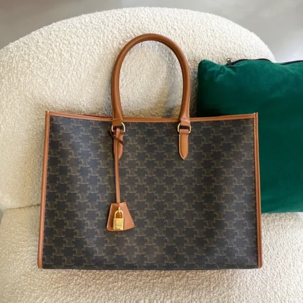 1:1 Replica Celine Horizontal Cabas In Triomphe Canvas Tan For Women 17in/43cm 197912BZJ.04LU
