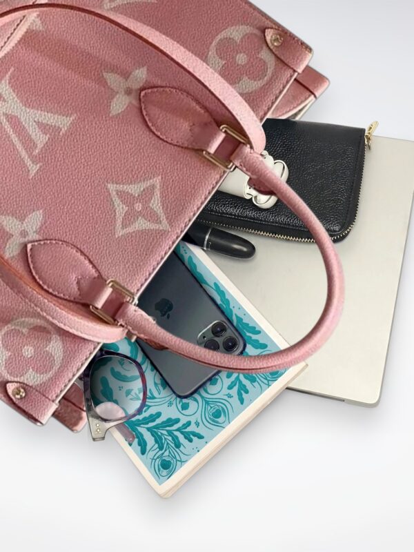 DBS-LC393 - Onthego MM Handbag Deal